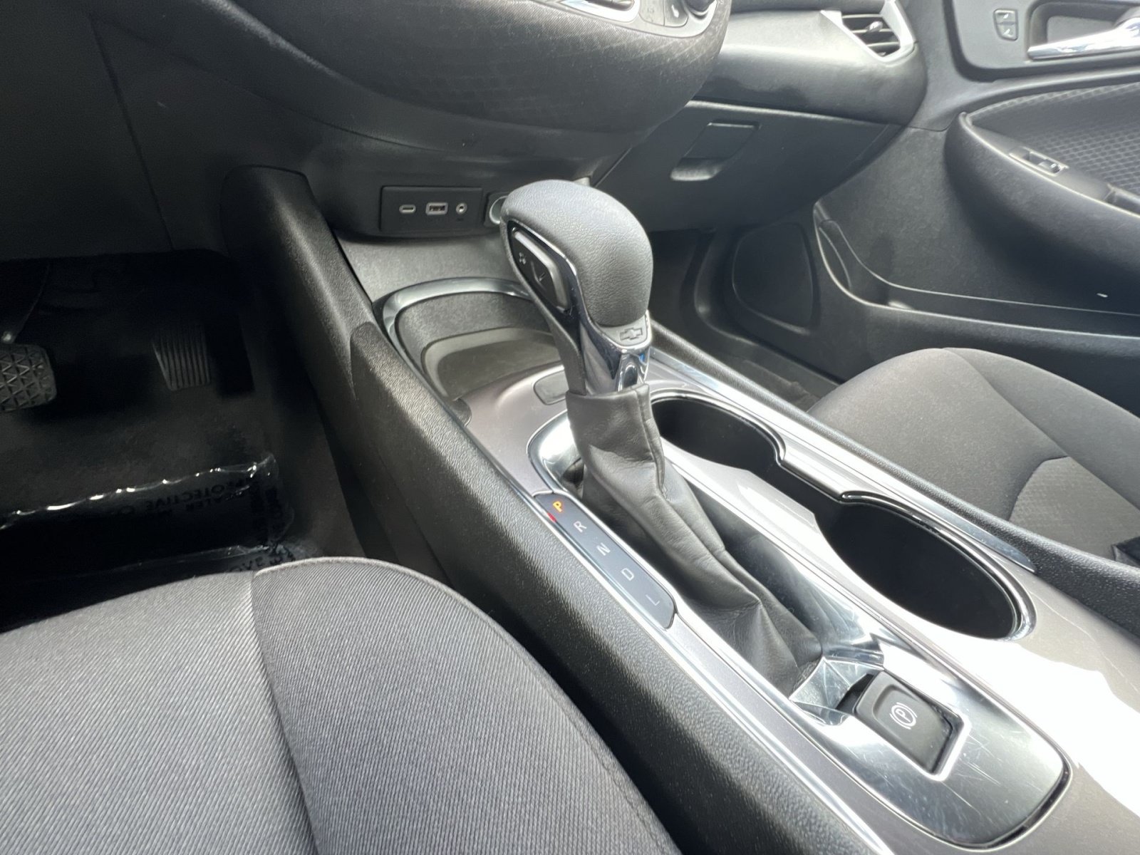 Used 2023 Chevrolet Malibu LT FWD image 29