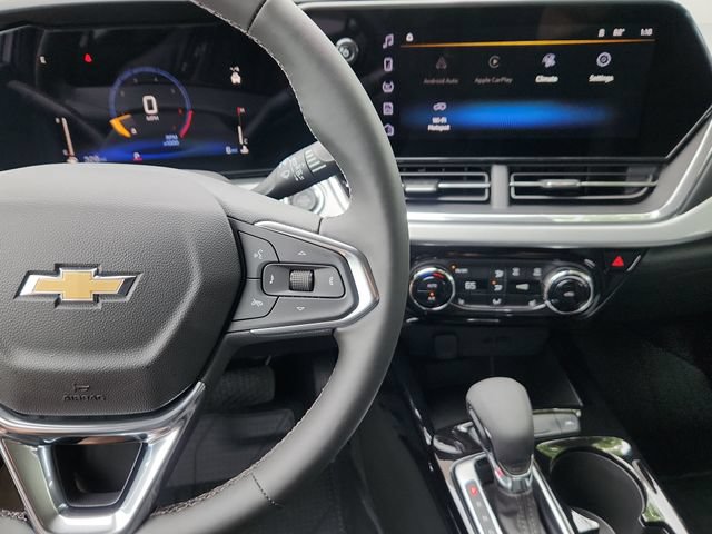 New 2026 Chevrolet Trax LT w/ Driver Confidence Package FWD image 26