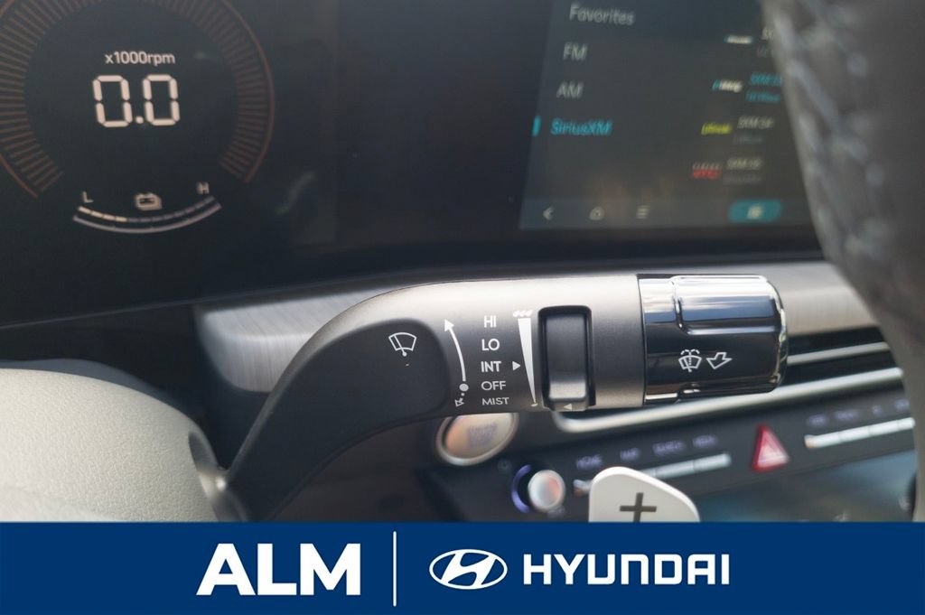New 2025 Hyundai Sonata SEL FWD image 29