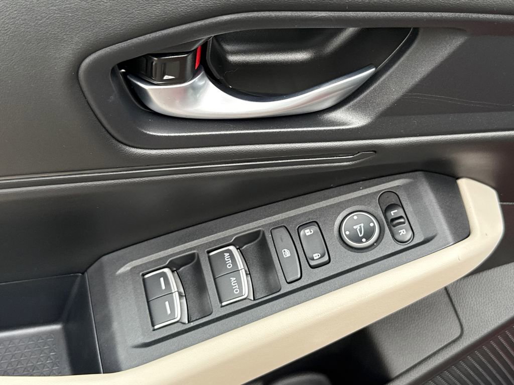 Used 2024 Honda Accord EX image 26