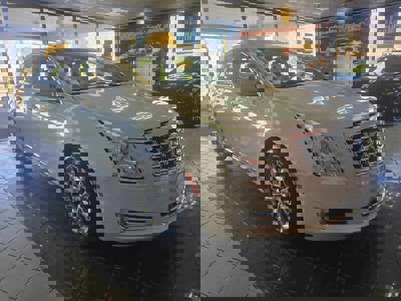 Used 2014 Cadillac XTS Luxury w/ Driver Awareness Package image 3