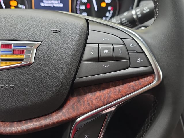 New 2026 Cadillac XT5 Premium Luxury w/ LPO, Floor Liner Package AWD/4WD image 14