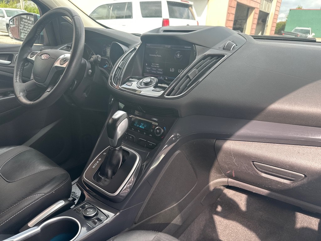 Used 2013 Ford Escape Titanium AWD/4WD image 9