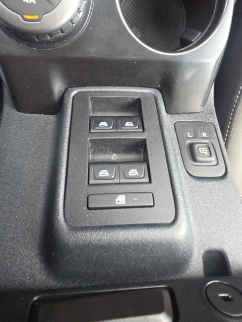 Used 2025 Ford Bronco Outer Banks w/ Sasquatch Package AWD/4WD image 34
