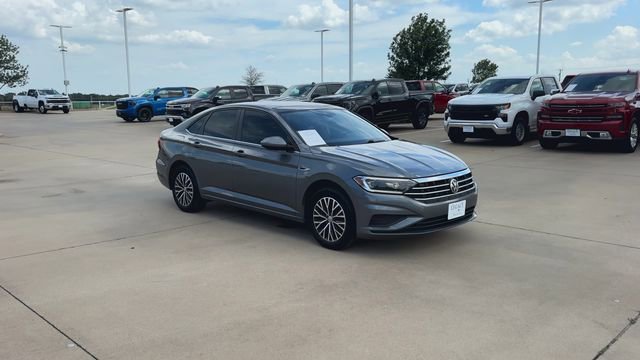 Used 2019 Volkswagen Jetta SEL FWD image 2