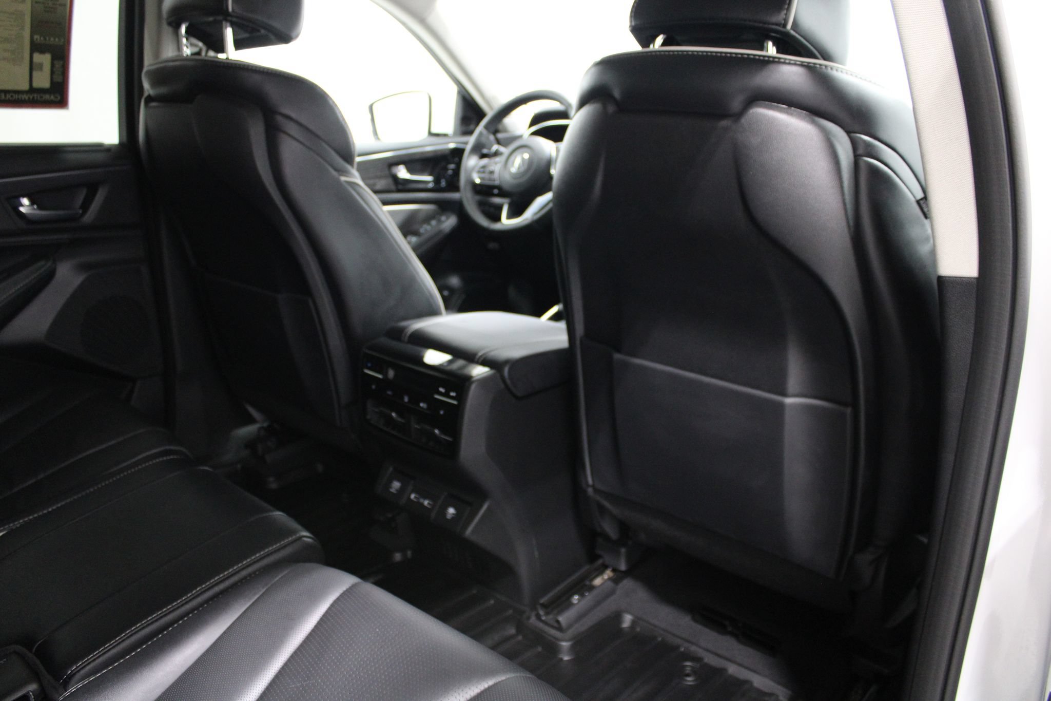 Used 2023 Acura MDX w/ Advance Package AWD/4WD image 23