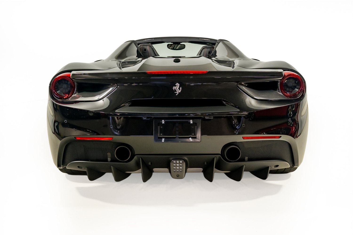 Used 2018 Ferrari 488 Spider RWD image 18