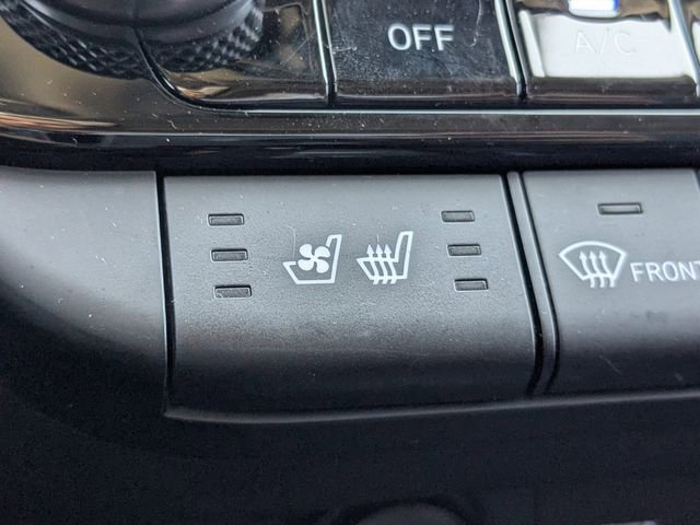 Used 2021 Hyundai Elantra Limited image 28