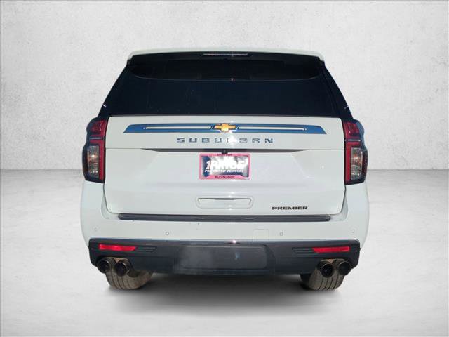 Used 2023 Chevrolet Suburban Premier image 7