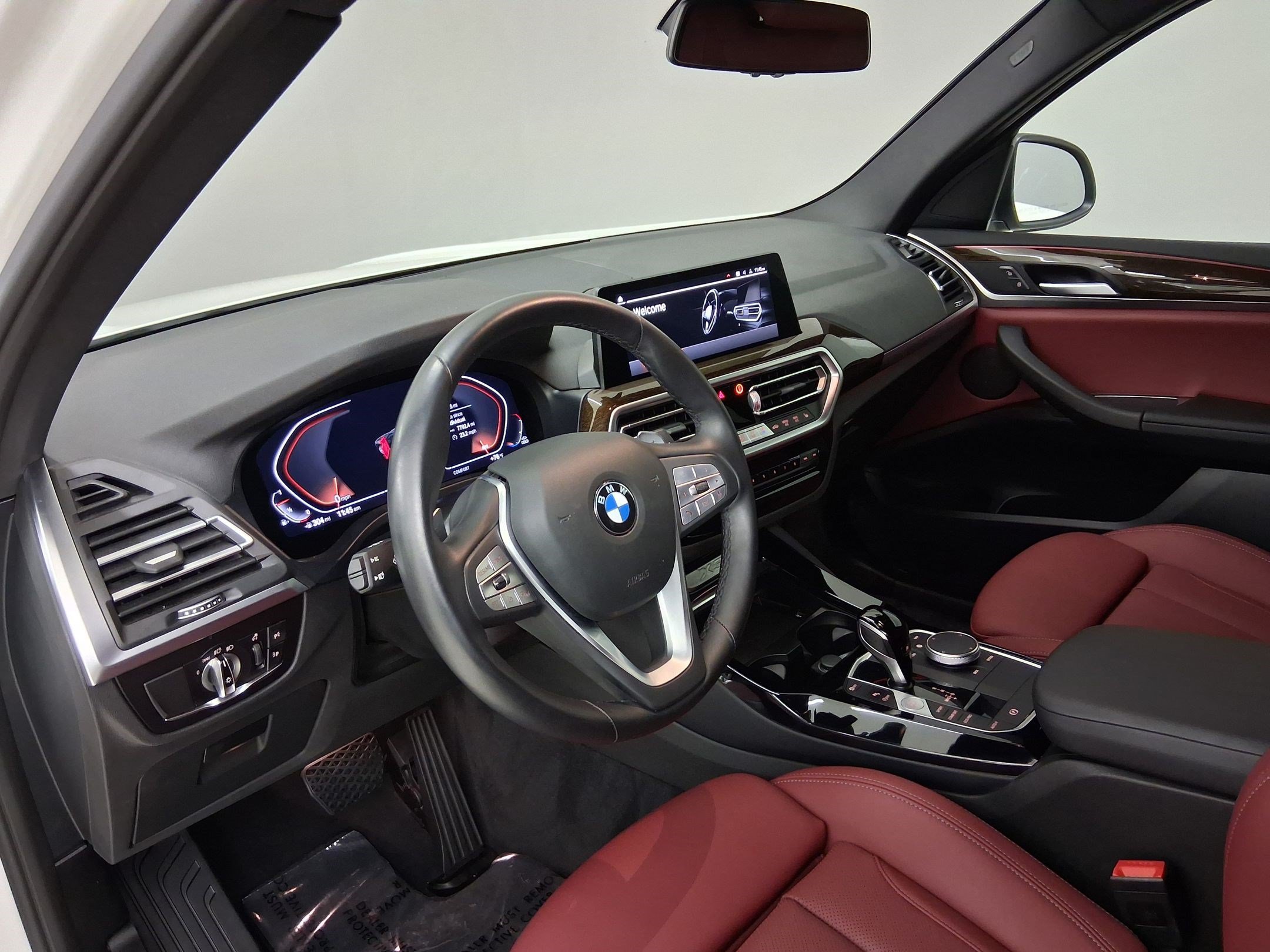 Certified 2024 BMW X3 sDrive30i w/ Convenience Package RWD image 2