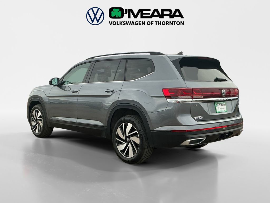Used 2025 Volkswagen Atlas SE image 3