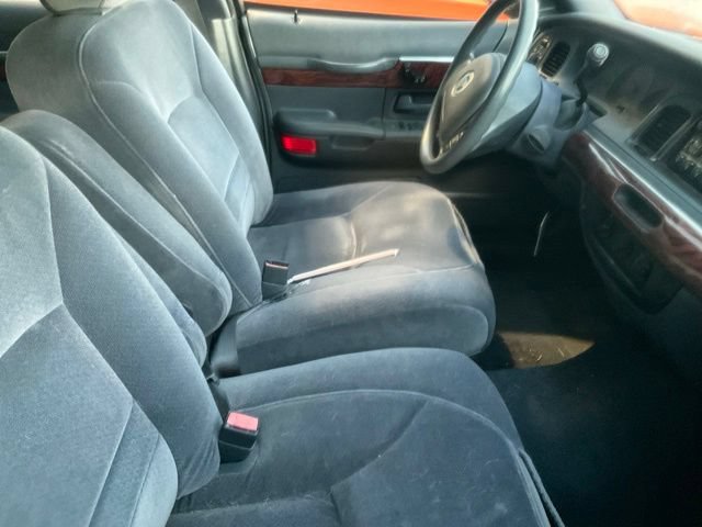 Used 2002 Mercury Grand Marquis GS RWD image 3