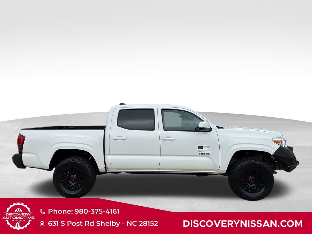 Used 2022 Toyota Tacoma SR AWD/4WD image 5