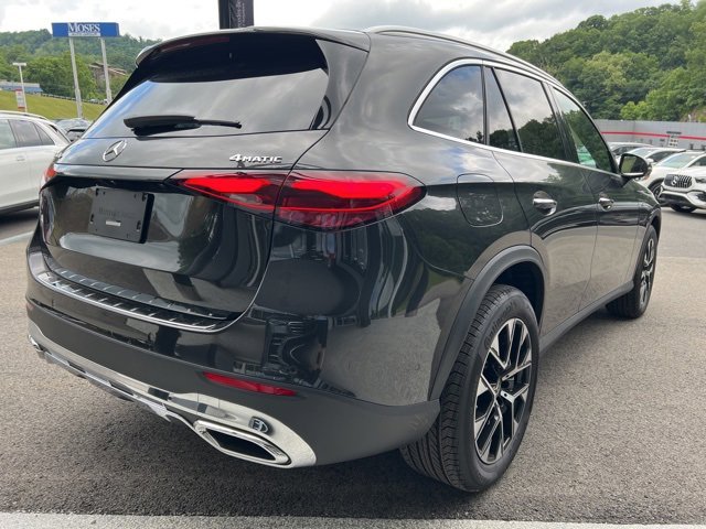 New 2025 Mercedes-Benz GLC 350e 4MATIC image 5