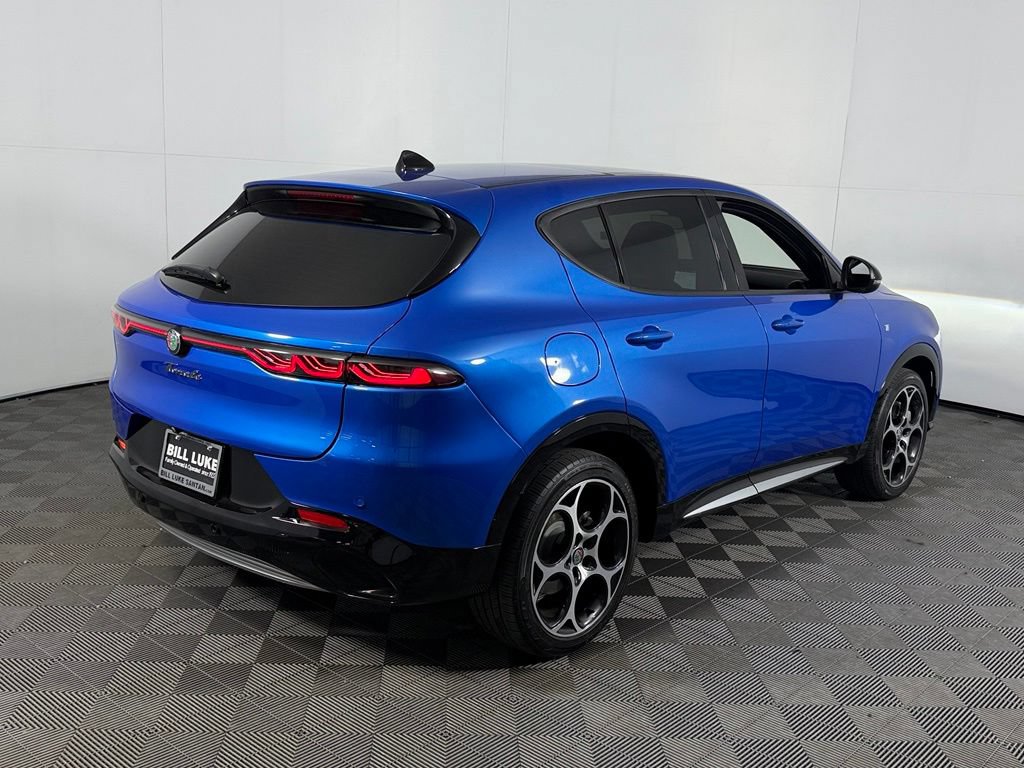 Used 2024 Alfa Romeo Tonale Ti AWD/4WD image 8