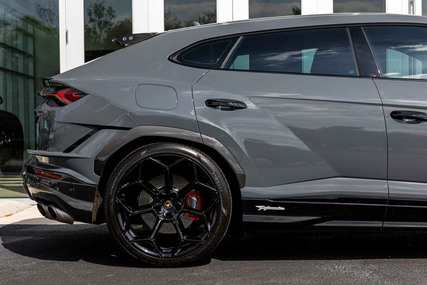 Used 2023 Lamborghini Urus Performante image 19