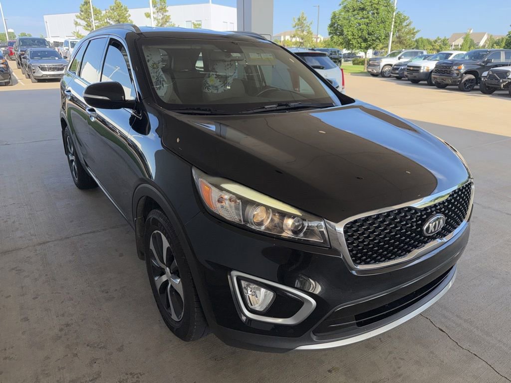 Used 2017 Kia Sorento EX FWD image 4