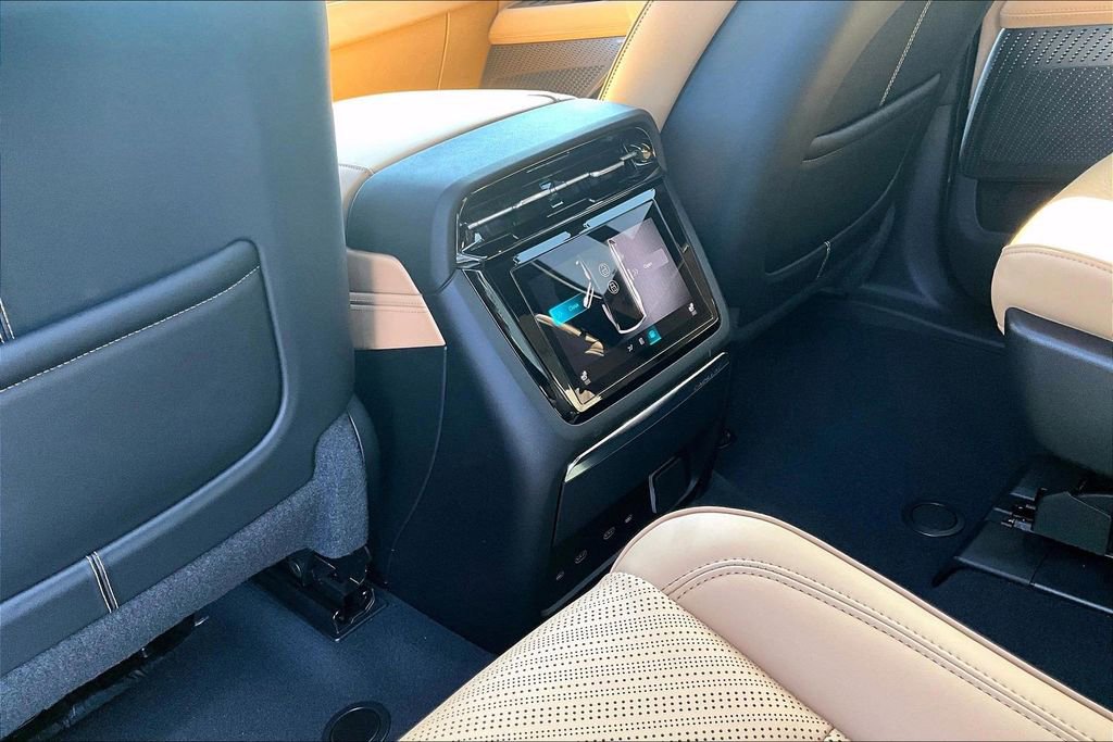 Certified 2025 Cadillac Escalade IQ Luxury 2 image 10