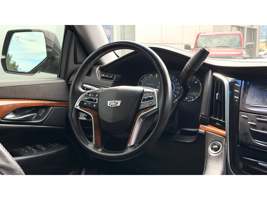 Used 2016 Cadillac Escalade Premium AWD/4WD image 38
