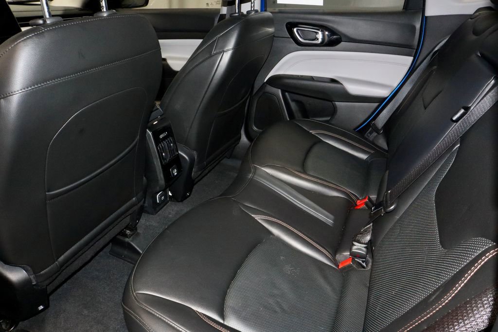 Used 2022 Jeep Compass Limited image 20