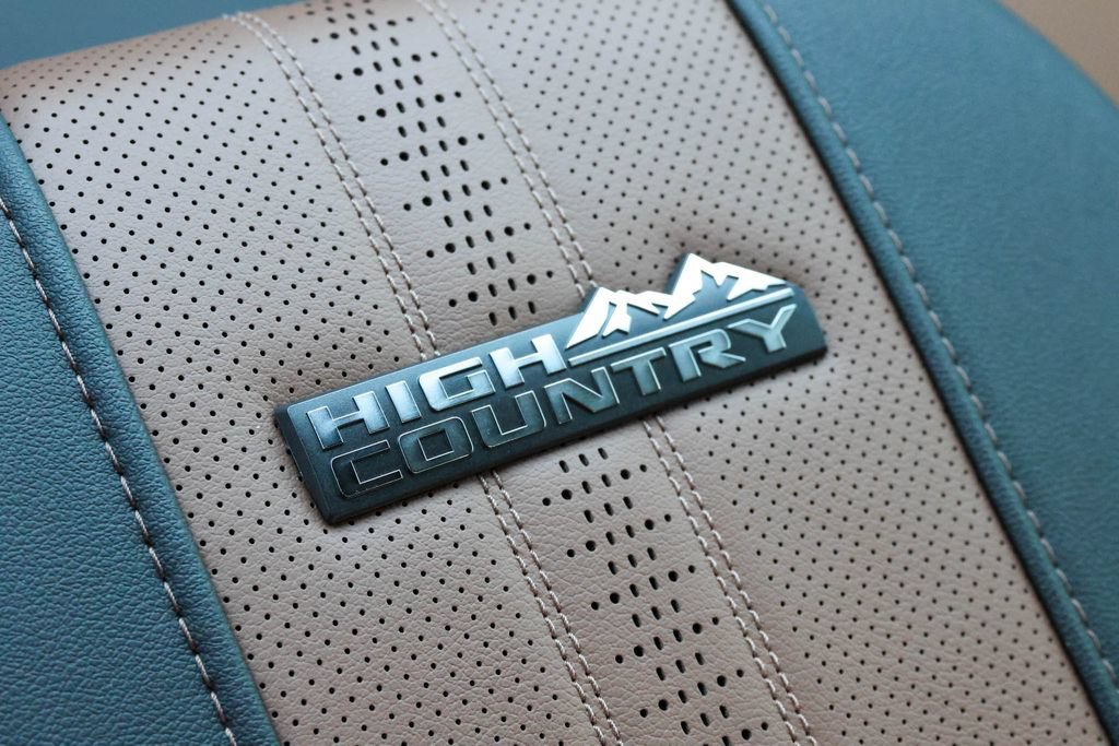 New 2026 Chevrolet Silverado 3500 High Country w/ High Country Premium Package AWD/4WD image 15