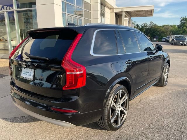 Certified 2022 Volvo XC90 T5 Momentum FWD image 7