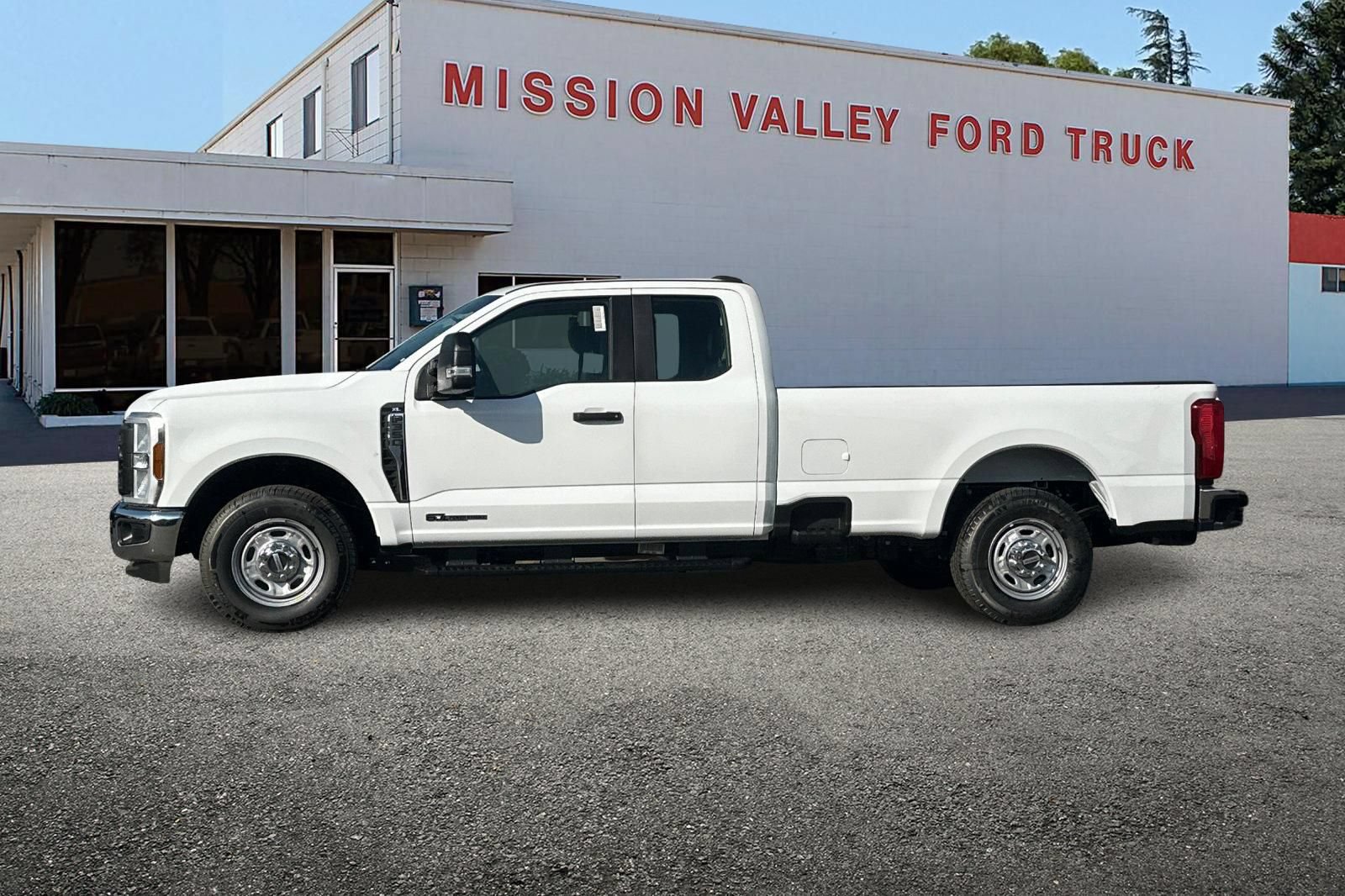 New 2026 Ford F350 XL RWD image 7