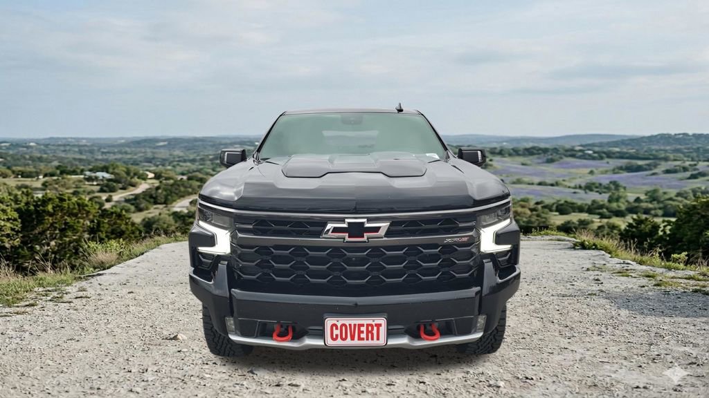 Used 2023 Chevrolet Silverado 1500 ZR2 w/ Technology Package AWD/4WD image 2
