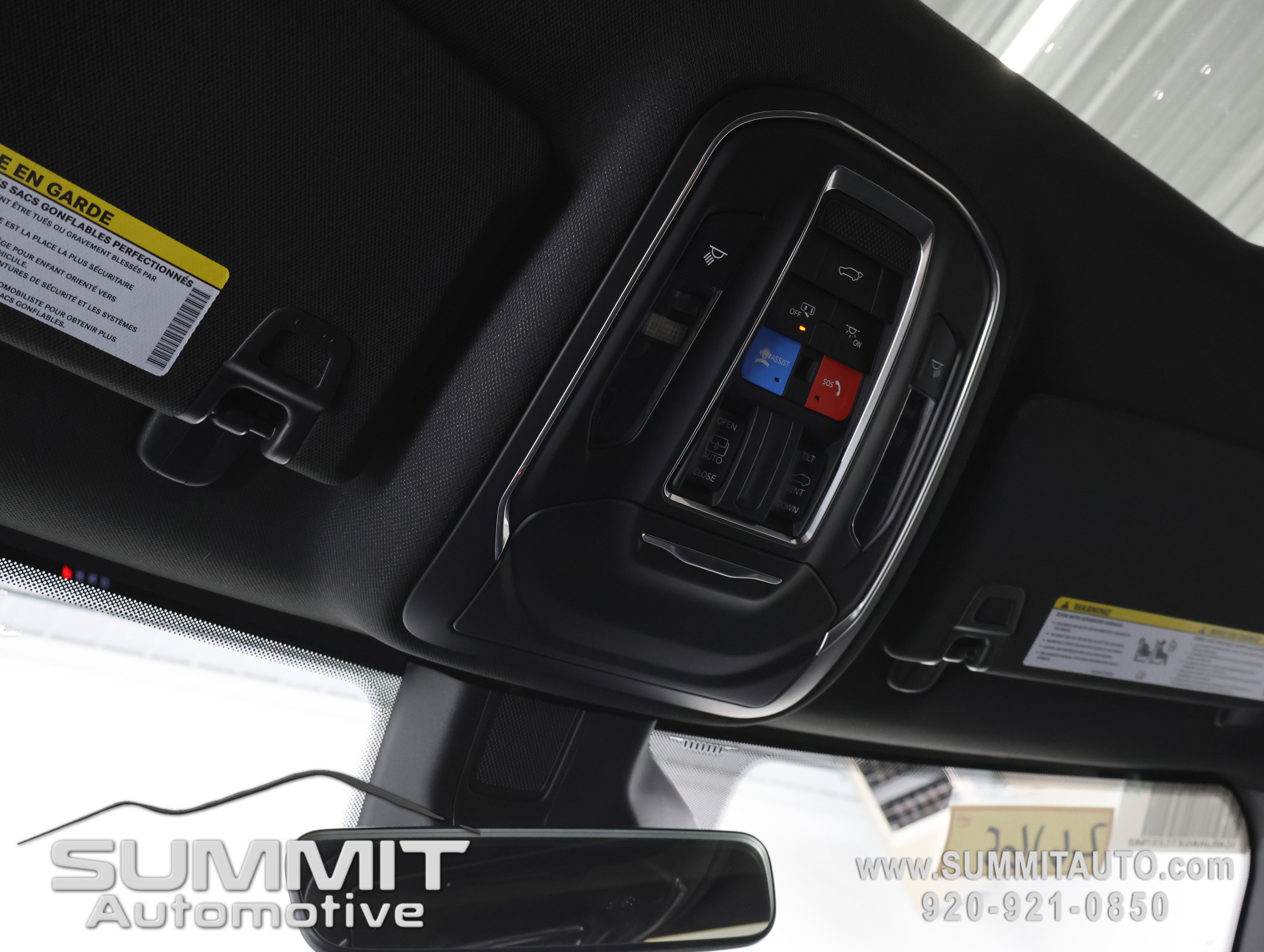 New 2026 Jeep Grand Cherokee Laredo X image 12