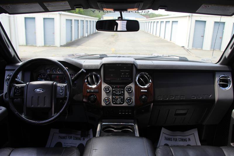 Used 2015 Ford F350 Lariat w/ Lariat Ultimate Package AWD/4WD image 29