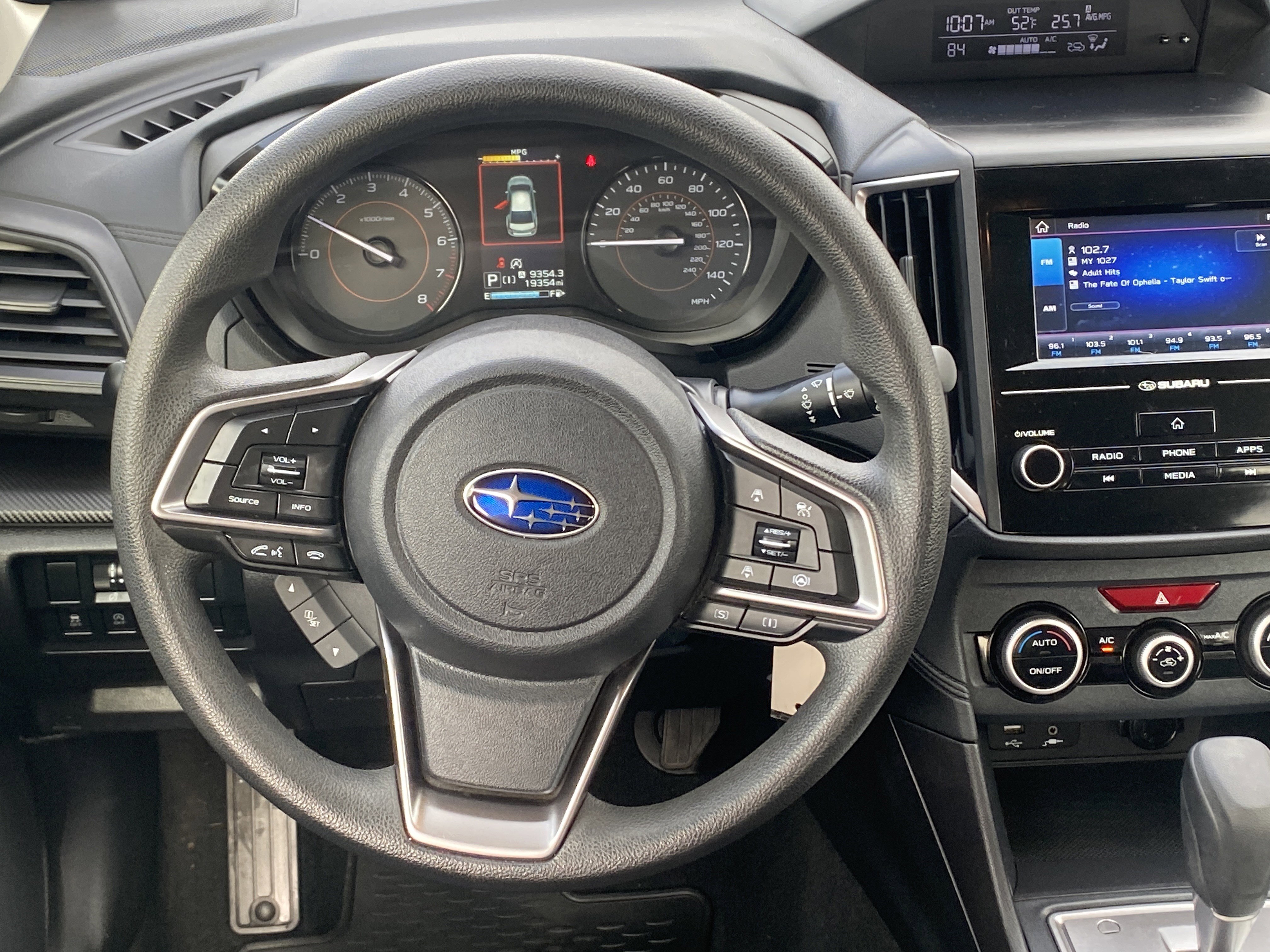 Used 2023 Subaru Crosstrek 2.0i image 10