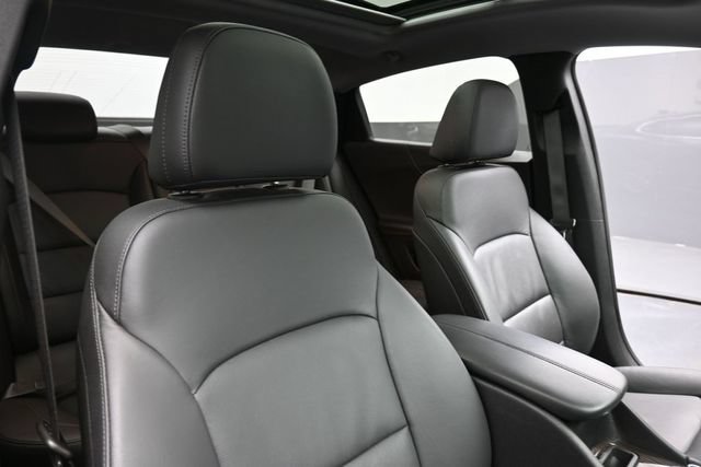 Used 2022 Chevrolet Malibu Premier FWD image 26