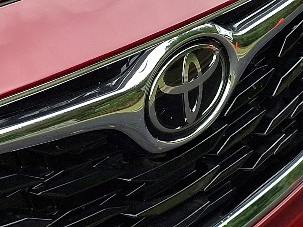 Used 2023 Toyota Highlander Limited image 27