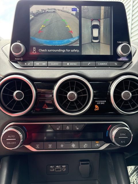 Used 2023 Nissan Sentra SR w/ SR Premium Package image 10