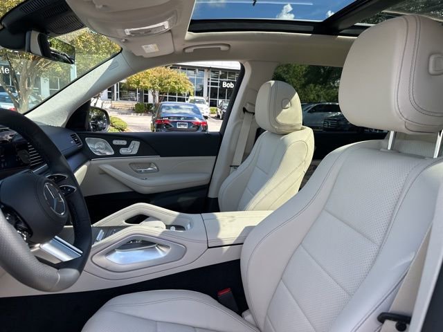 New 2026 Mercedes-Benz GLS 450 4MATIC image 14