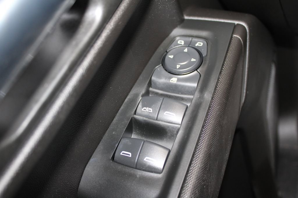 Used 2024 Chevrolet Silverado 1500 Custom image 39