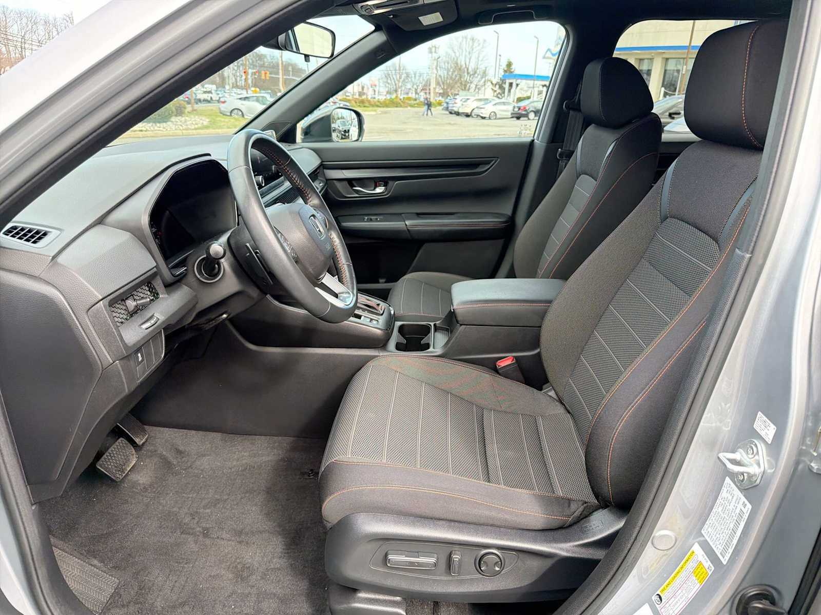 Used 2023 Honda CR-V Sport image 11