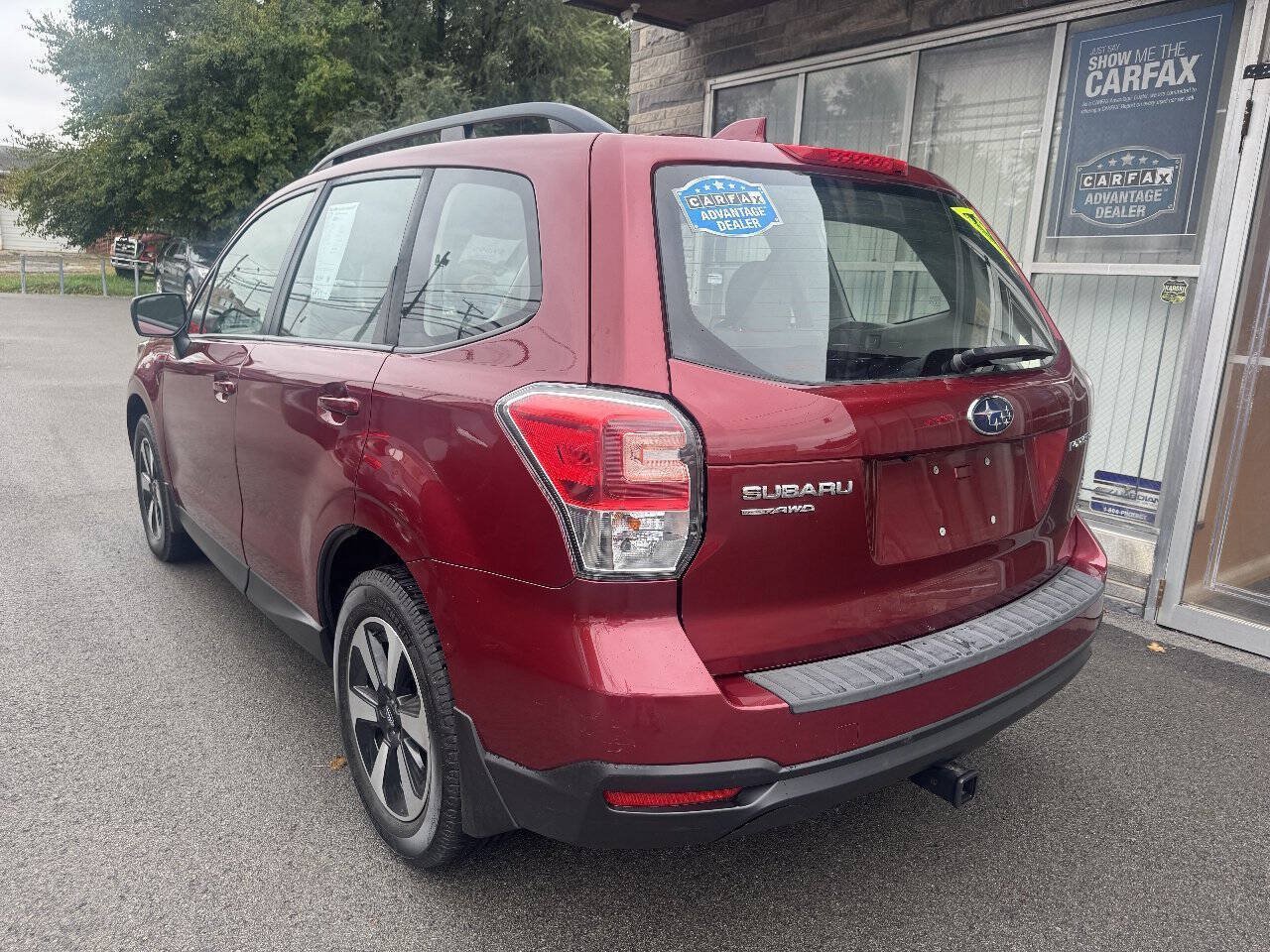 Used 2018 Subaru Forester 2.5i w/ Alloy Wheel Package AWD/4WD image 3