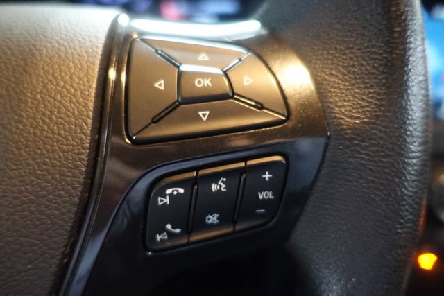 Used 2018 Ford Explorer XLT w/ Equipment Group 202A AWD/4WD image 14