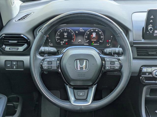Certified 2025 Honda Pilot Elite image 14