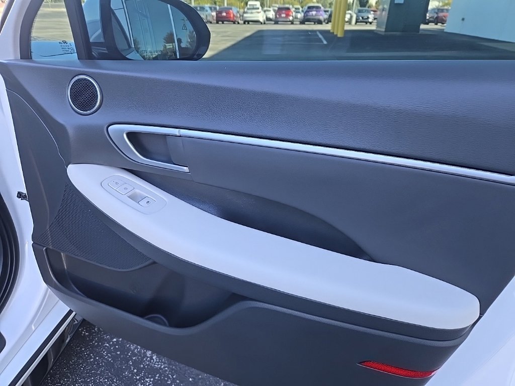 Certified 2024 Hyundai Sonata SEL AWD/4WD image 28