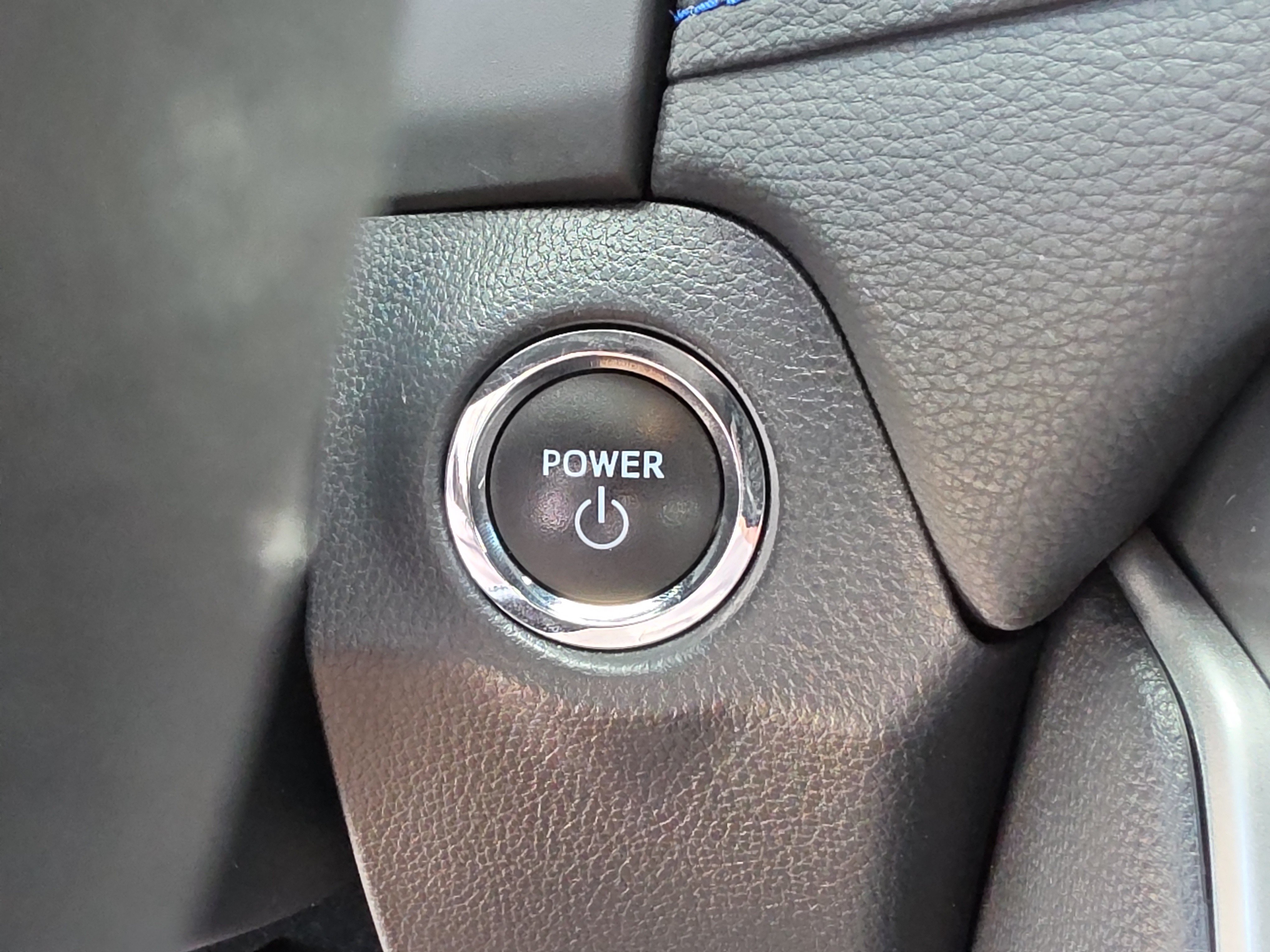 Used 2023 Toyota RAV4 XSE AWD/4WD image 28