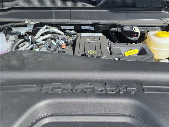 New 2026 RAM 3500 Big Horn AWD/4WD image 18