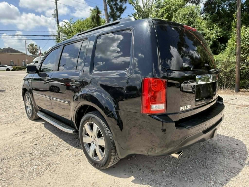 Used 2015 Honda Pilot Touring image 5
