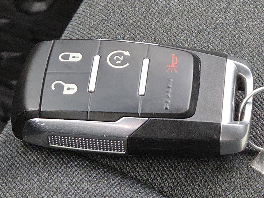 Used 2022 RAM 2500 Big Horn w/ Level C Equiment Group image 32