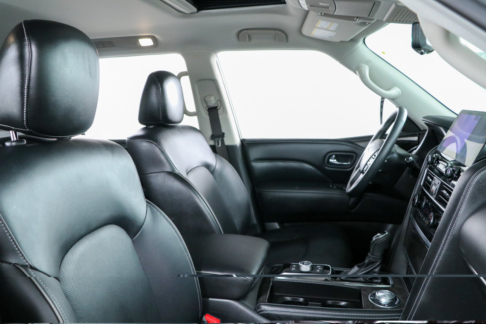 Used 2023 INFINITI QX80 Luxe w/ Cargo Package AWD/4WD image 30