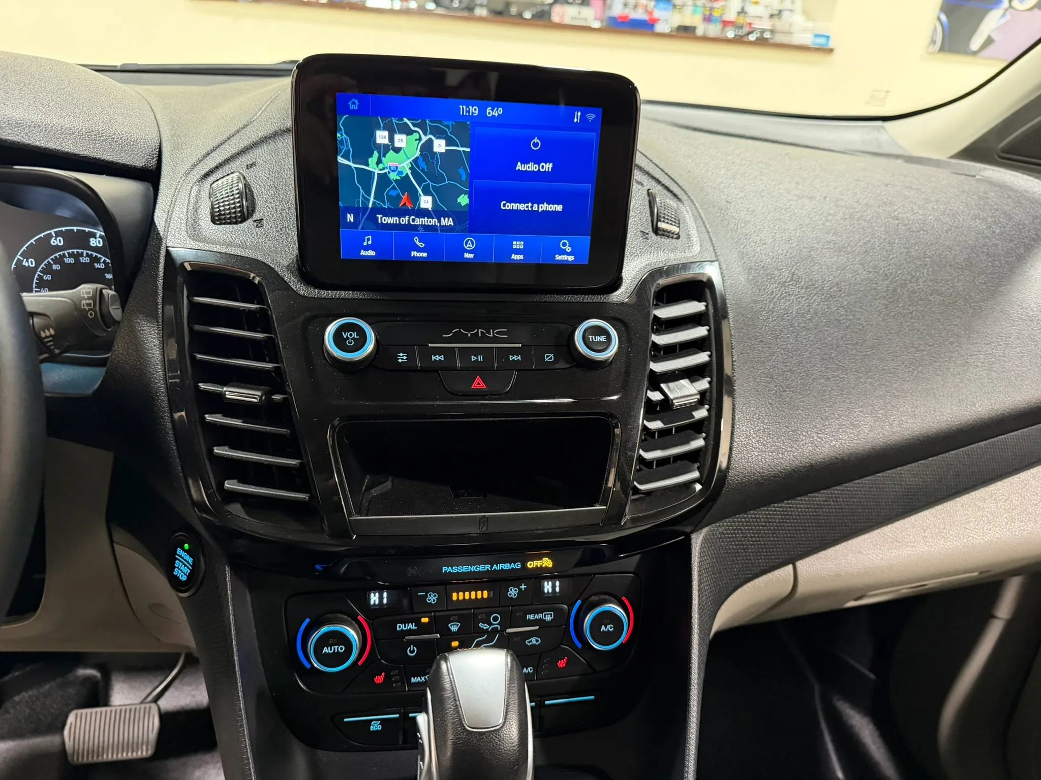 Used 2021 Ford Transit Connect Titanium w/ Trailer Tow Package FWD image 35