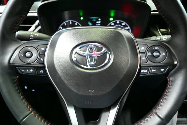 Used 2024 Toyota Corolla Cross AWD Hybrid w/ Moonroof Package image 38