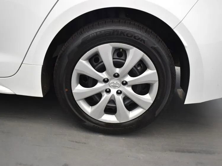 Used 2025 Toyota Corolla LE image 34