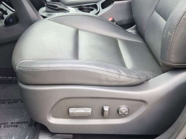 Used 2017 Hyundai Santa Fe Limited FWD image 19